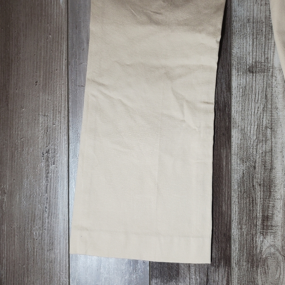 NWT a new day Kick Flare Highest Rise Chino Dress Pants Women's Size 6R Beige - Picture 16 of 16
